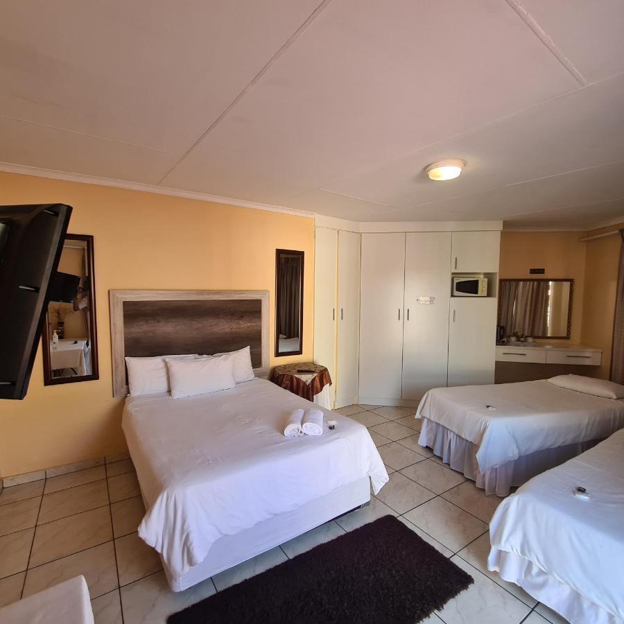 Ethen Guesthouse Полокване Екстер'єр фото