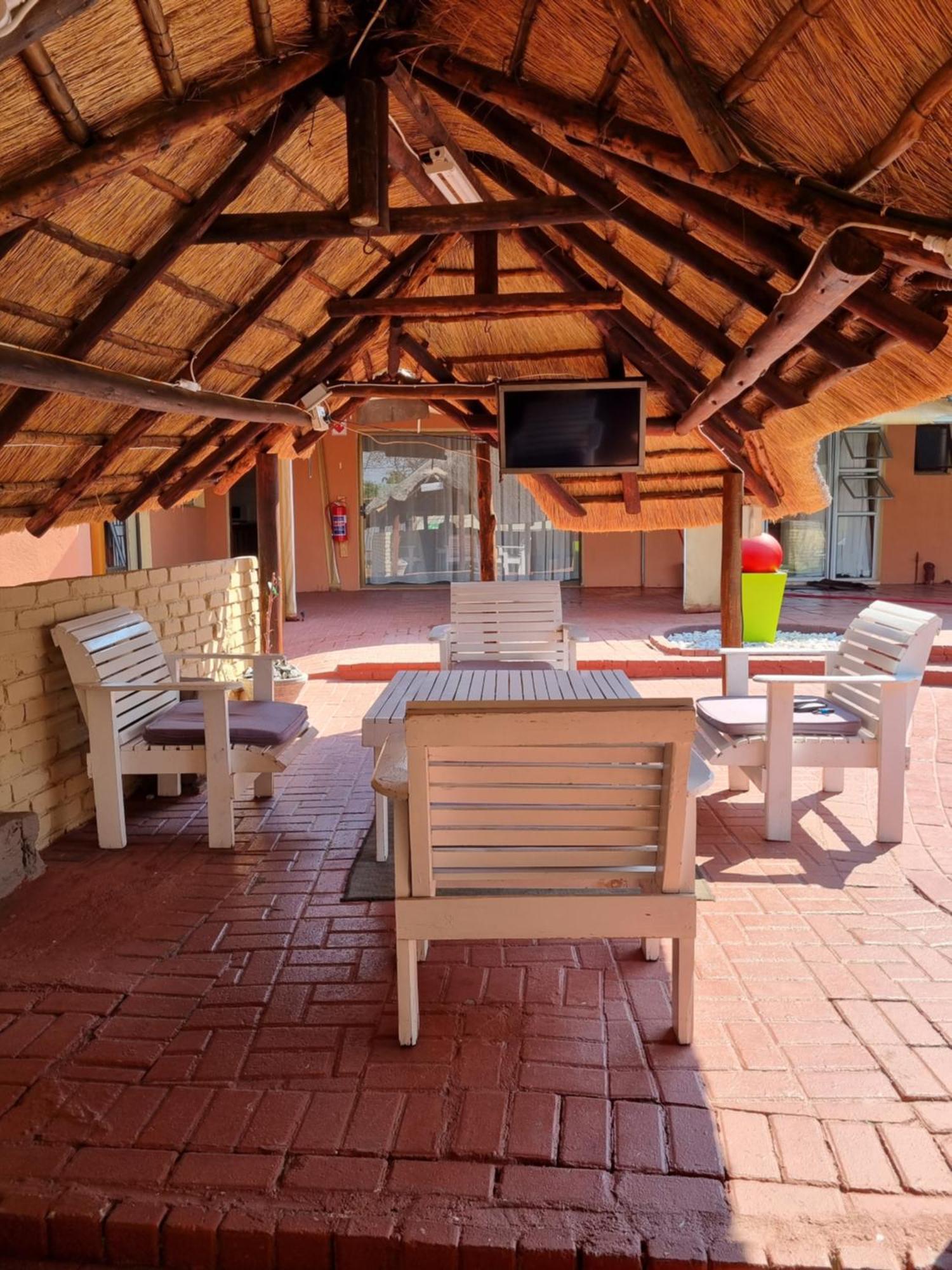 Ethen Guesthouse Полокване Екстер'єр фото