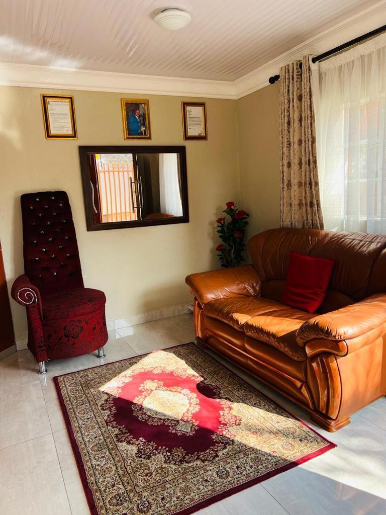Ethen Guesthouse Полокване Екстер'єр фото
